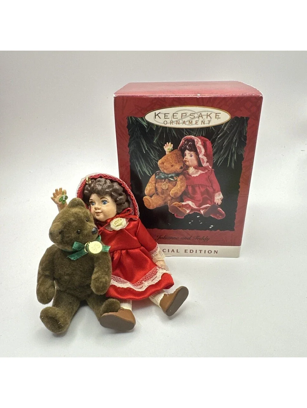 Hallmark julianne teddy